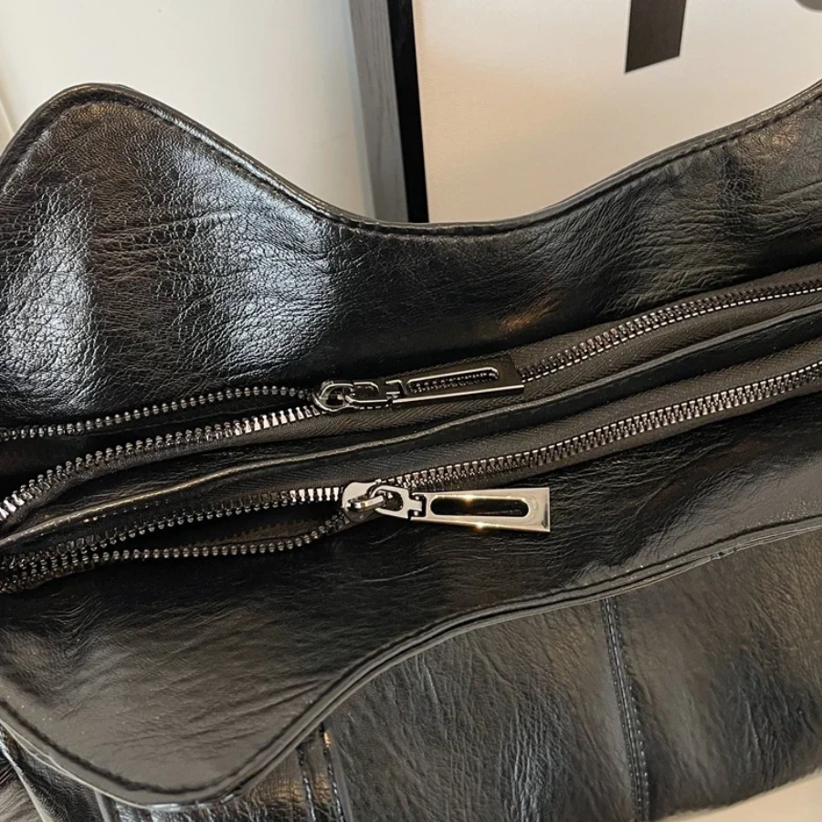 Elysanne – Luxe Vegan Leren Schoudertas met Ruime Indeling en Tijdloos Design