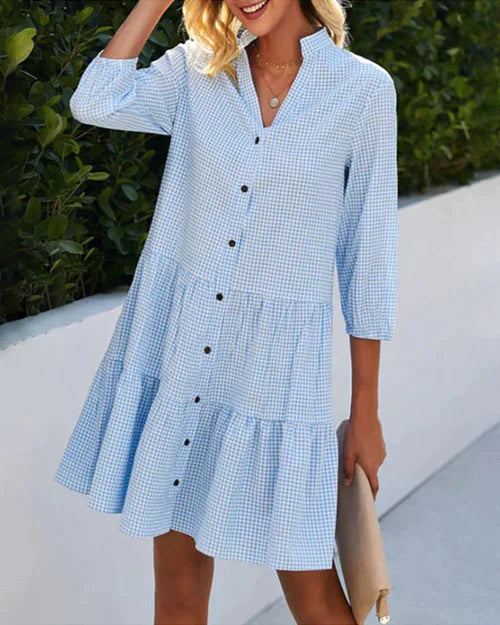 Dames zomerjurk met V-hals, ruitpatroon en knoopsluiting – comfortabel en elegant