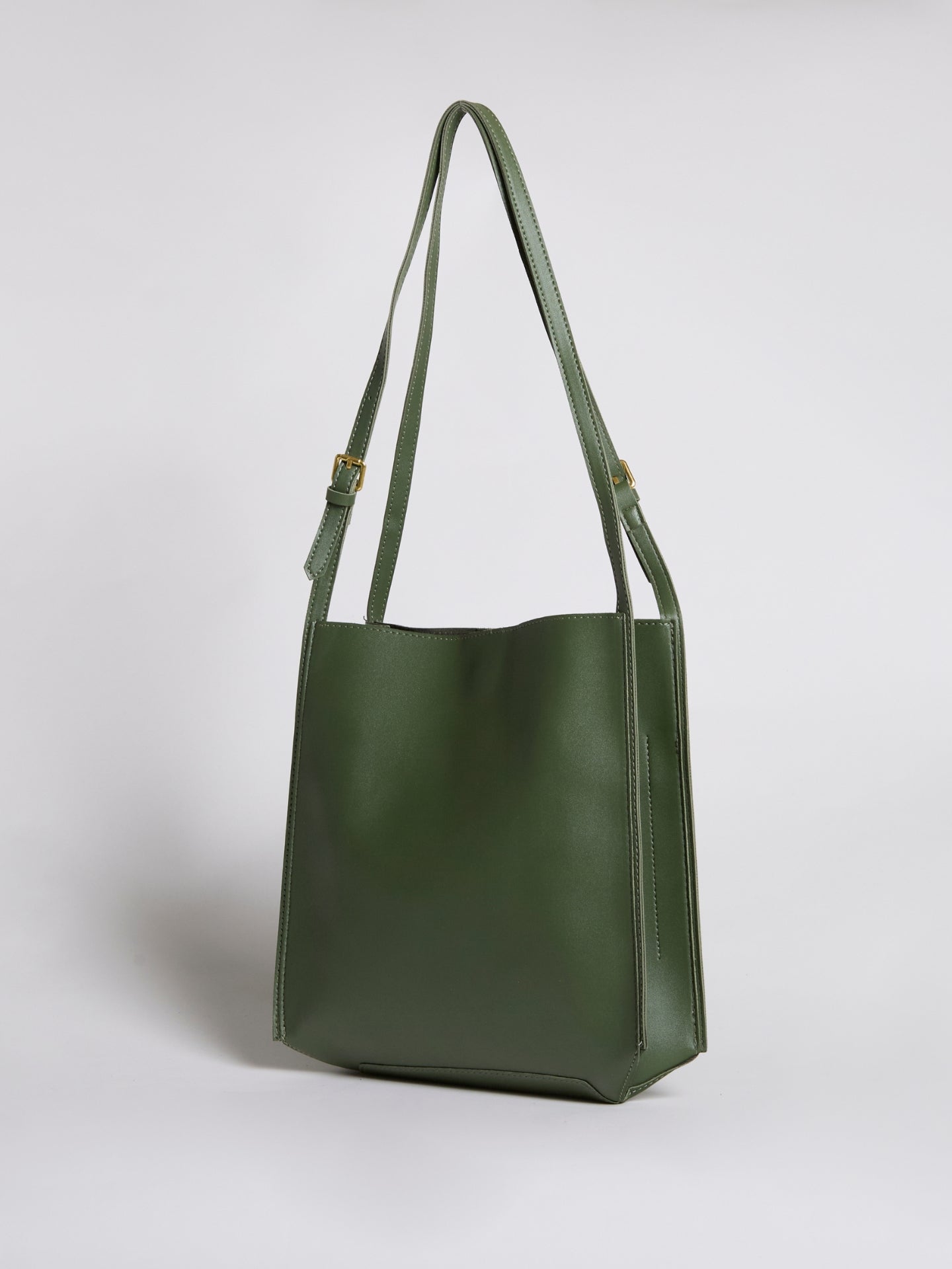 Seliora Elegante Vegan Schoudertas – Tijdloze Stijl & Praktisch Ontwerp voor Elke Dag
