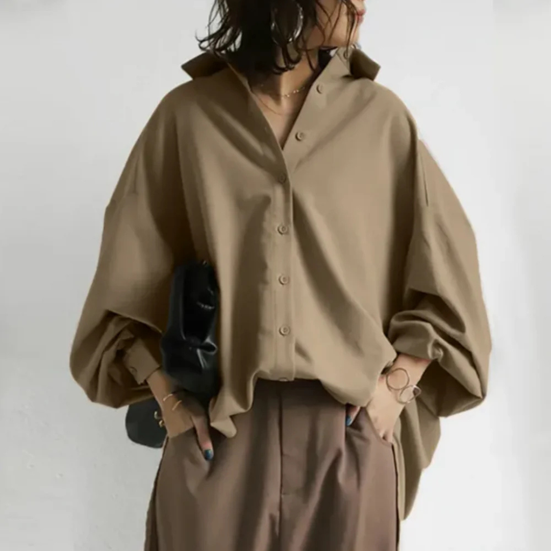 Nerine – Oversized Button-Up Blouse met Tijdloze Klasse