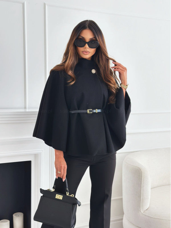Cyarisse – Batwing Cloak Top met Riem, Warm & Elegant