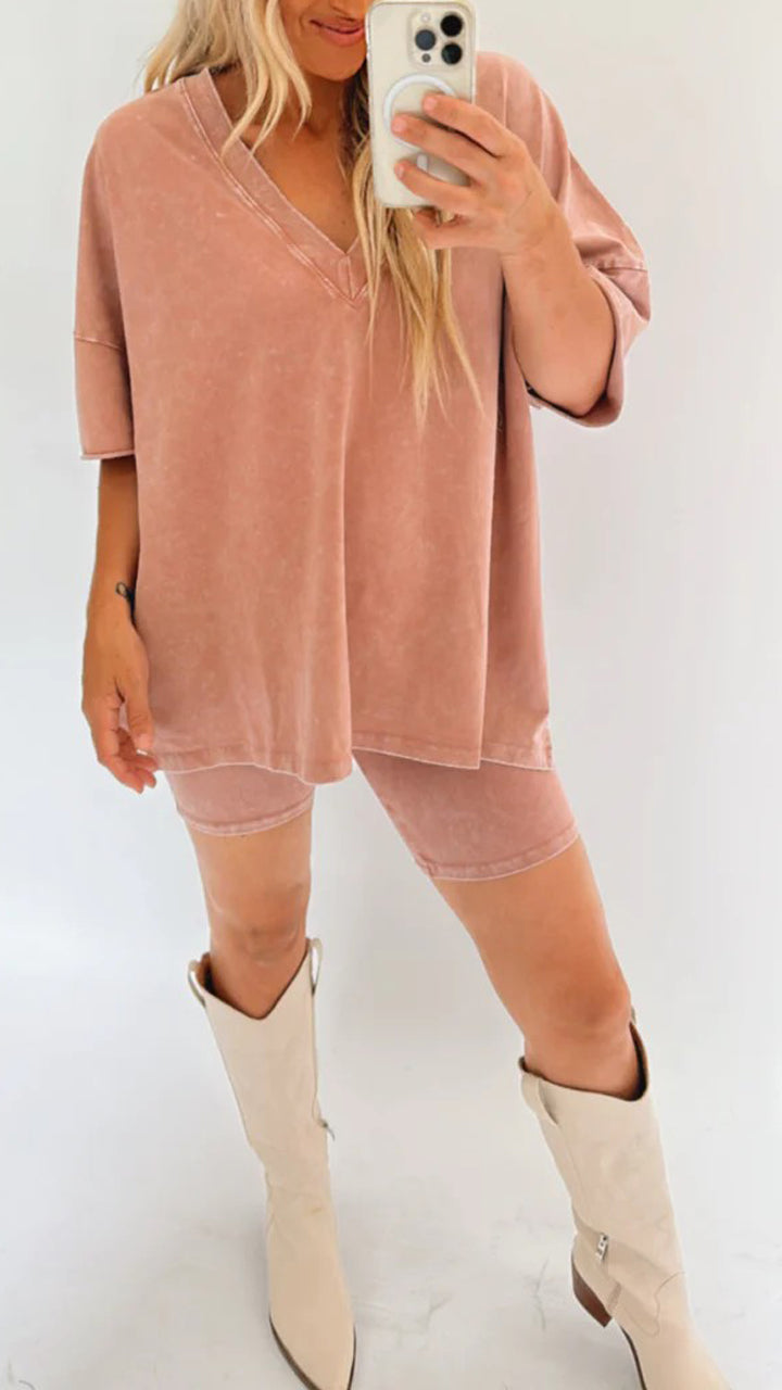 Solmira – Lichte dames zomerset met relaxed T-shirt en short in zachte stof