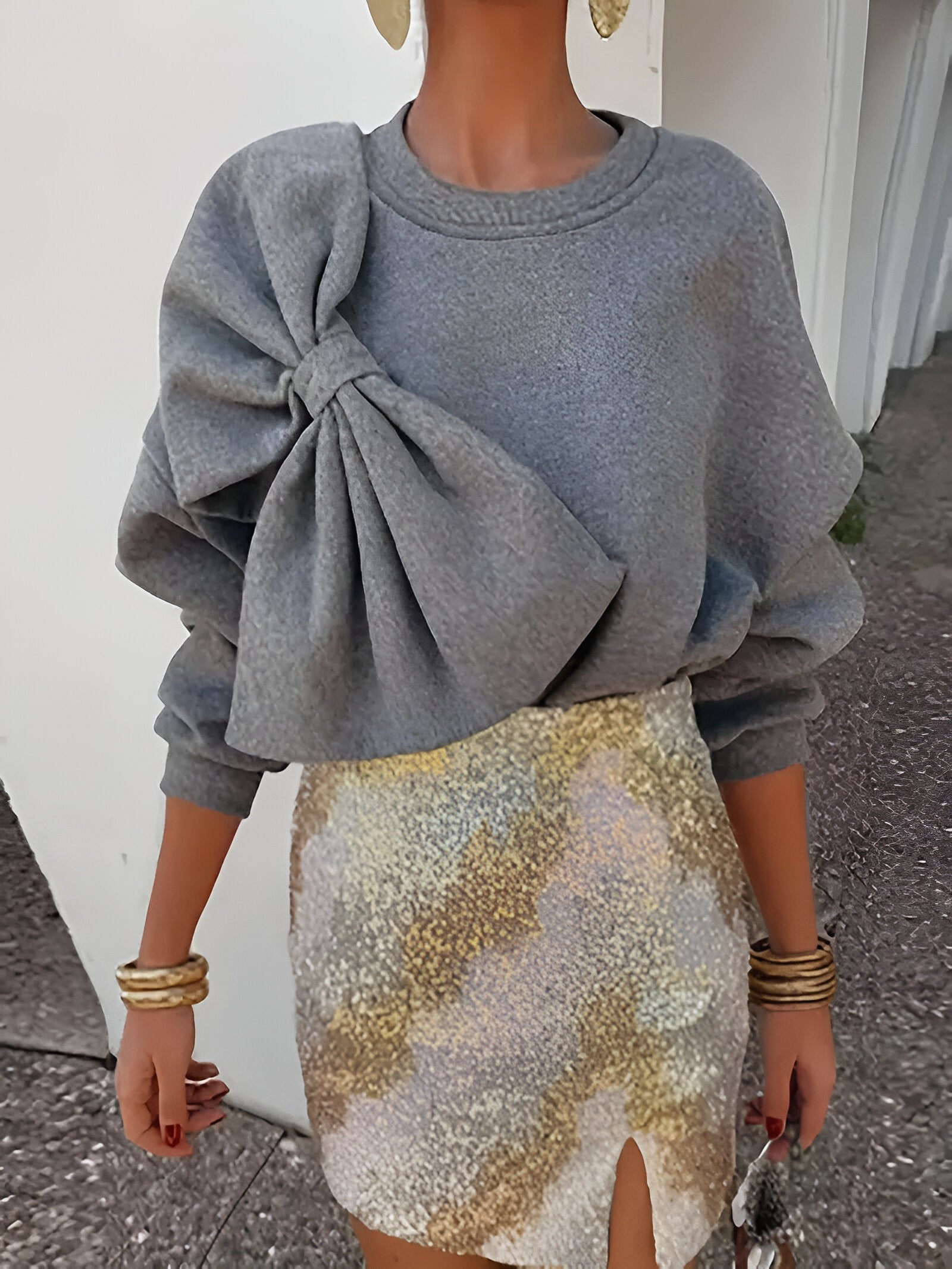 Alviera – Dames Sweatshirt met Strikdetail, Comfortabel & Elegant