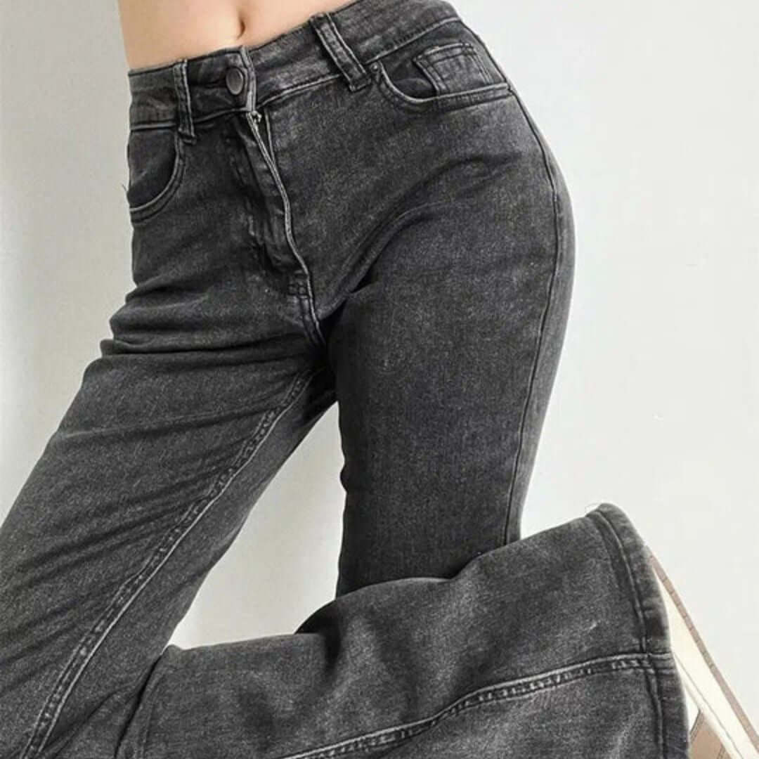Selene Jeans – Dames Spijkerbroek met Hoge Taille en Hartvormige Details