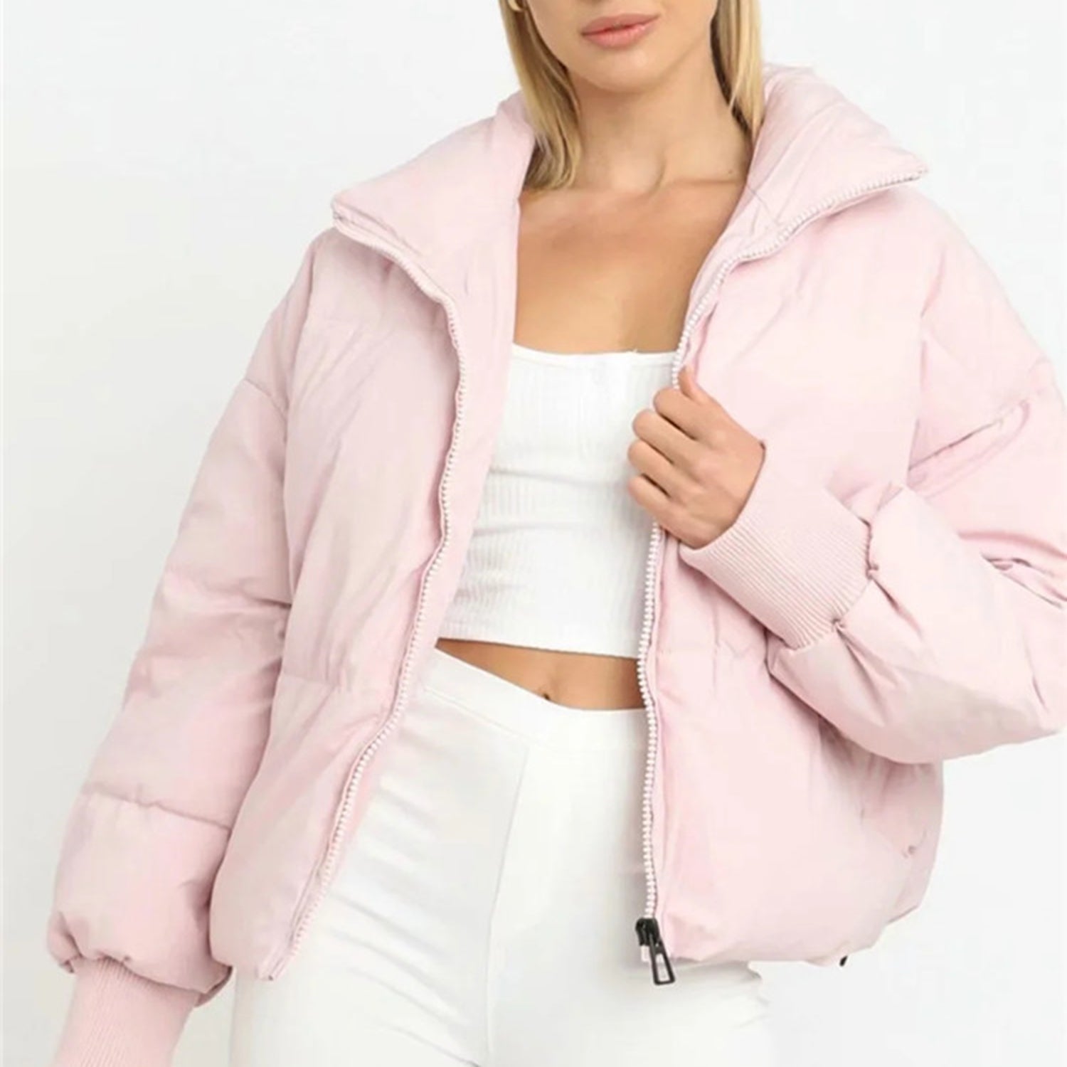 Leonie Cropped Donsjas – Warmte en Stijl in een Modern Silhouet