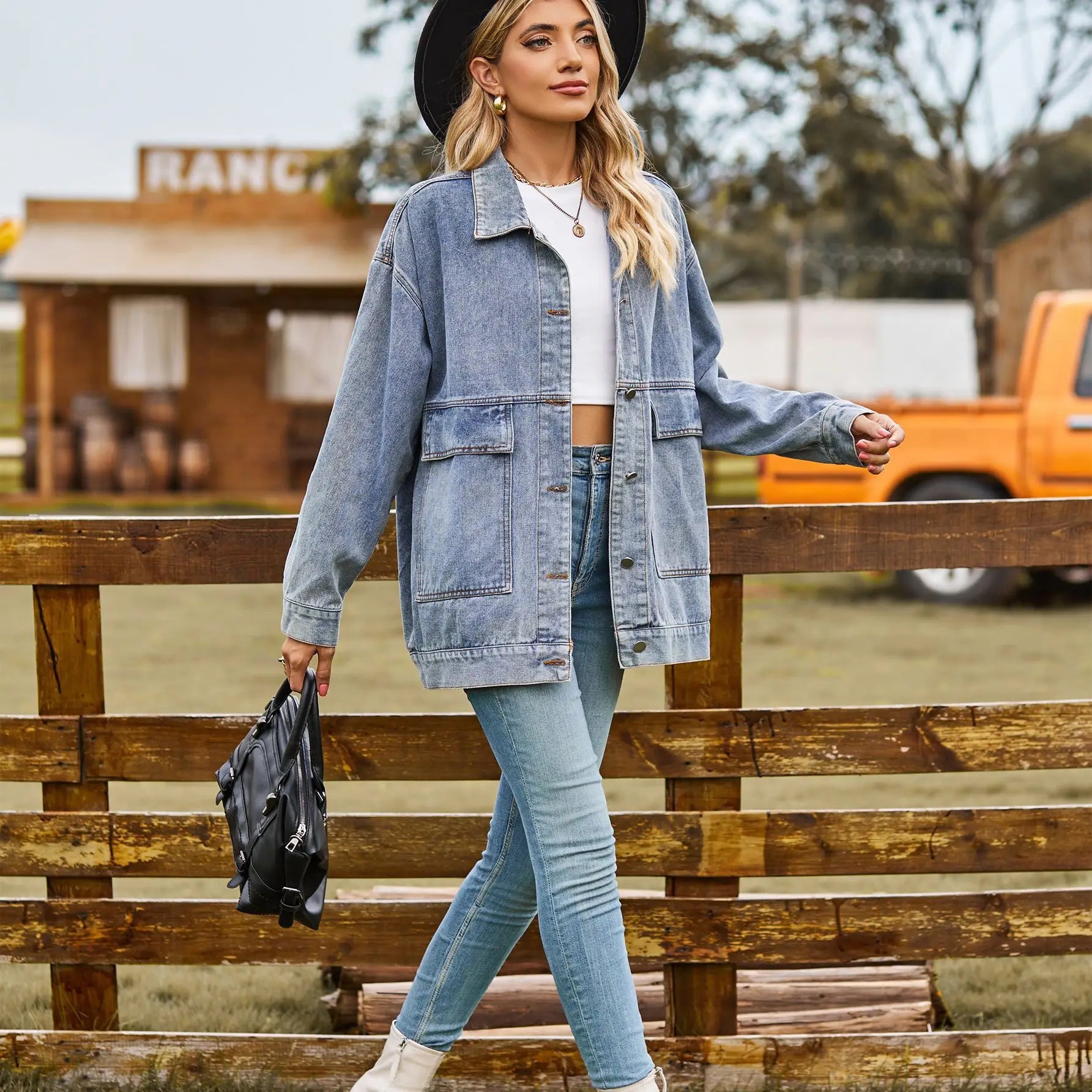 Coralia – Oversized Denim Jas met Tijdloze Klasse