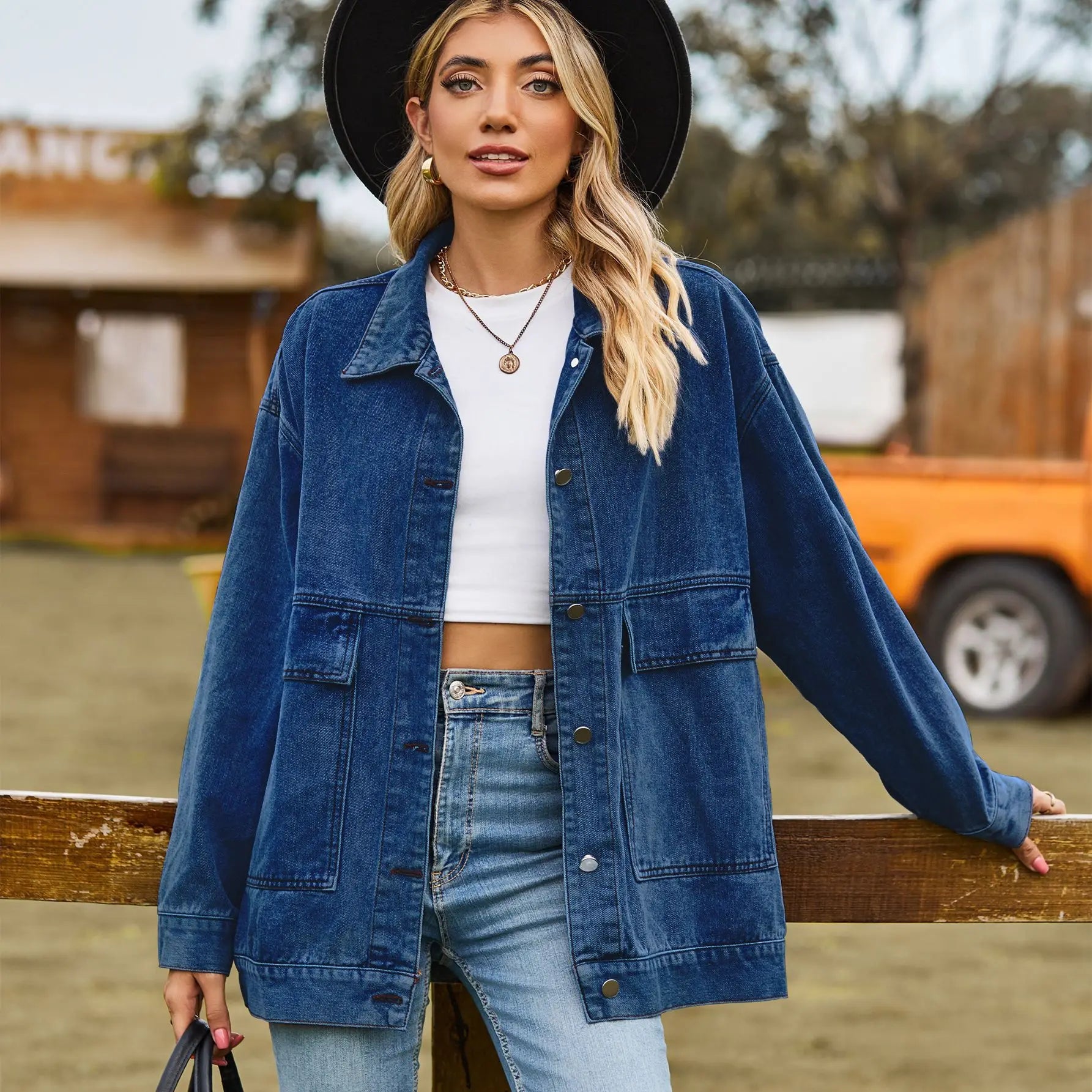 Coralia – Oversized Denim Jas met Tijdloze Klasse