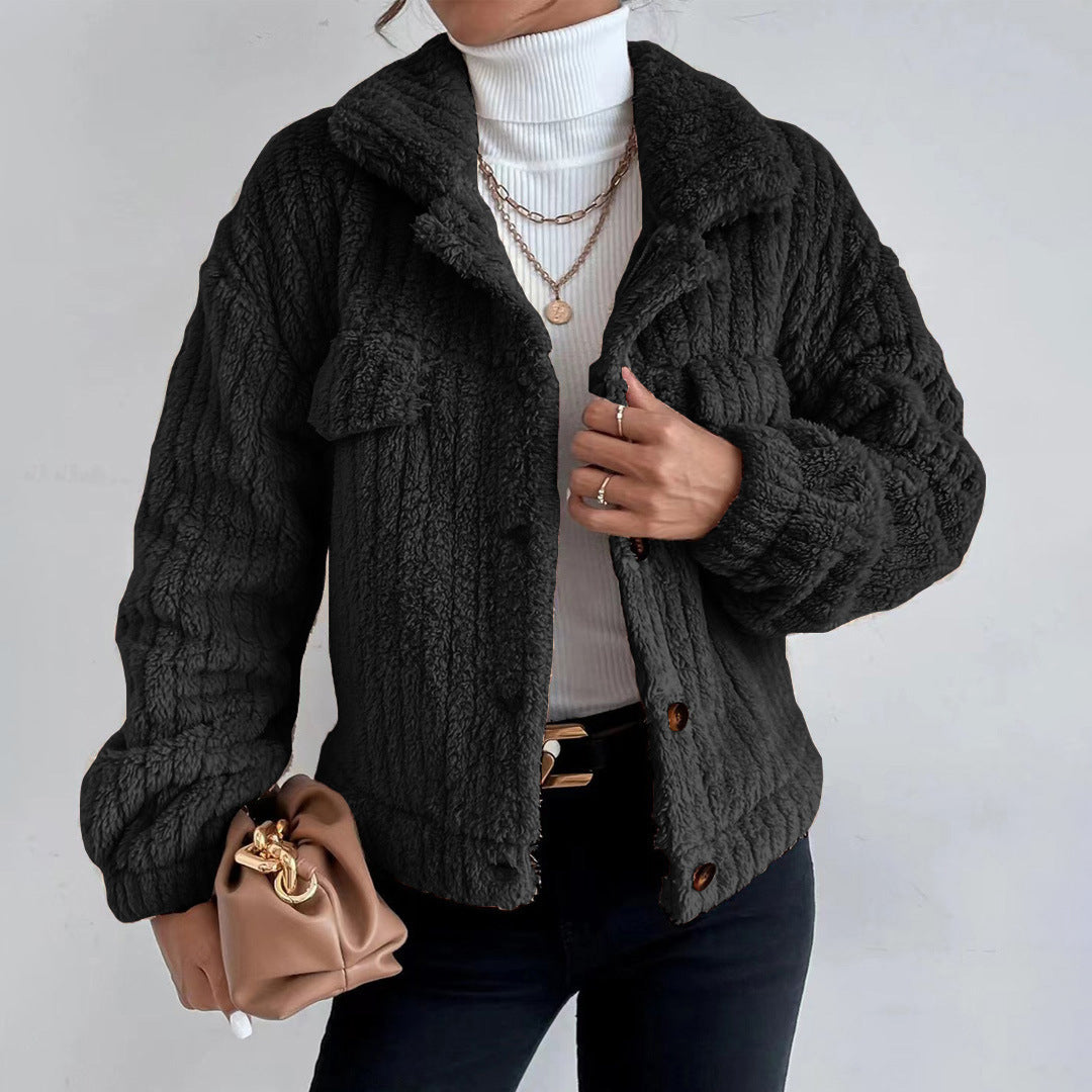 Elandra – Elegante Teddy Jas met Praktische Zakken