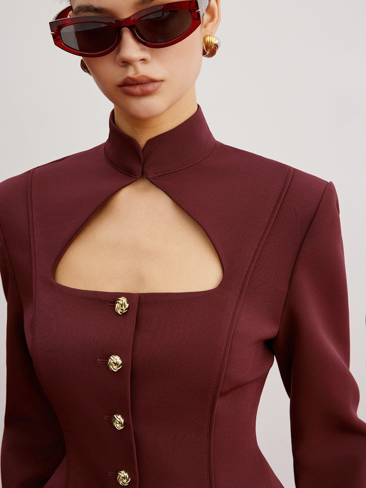 Marvella Slanke Blazer met Schoudervullingen – Elegant, Gestructureerd en Tijdloos Stijlvol