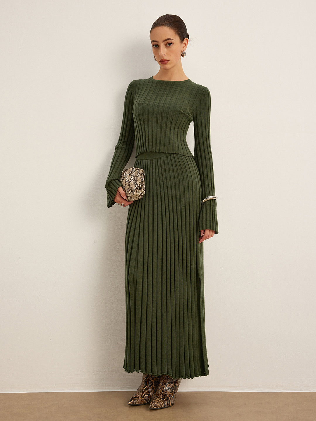 Néola Ribbelset – Tijdloze Elegantieset met Maxi-Rok