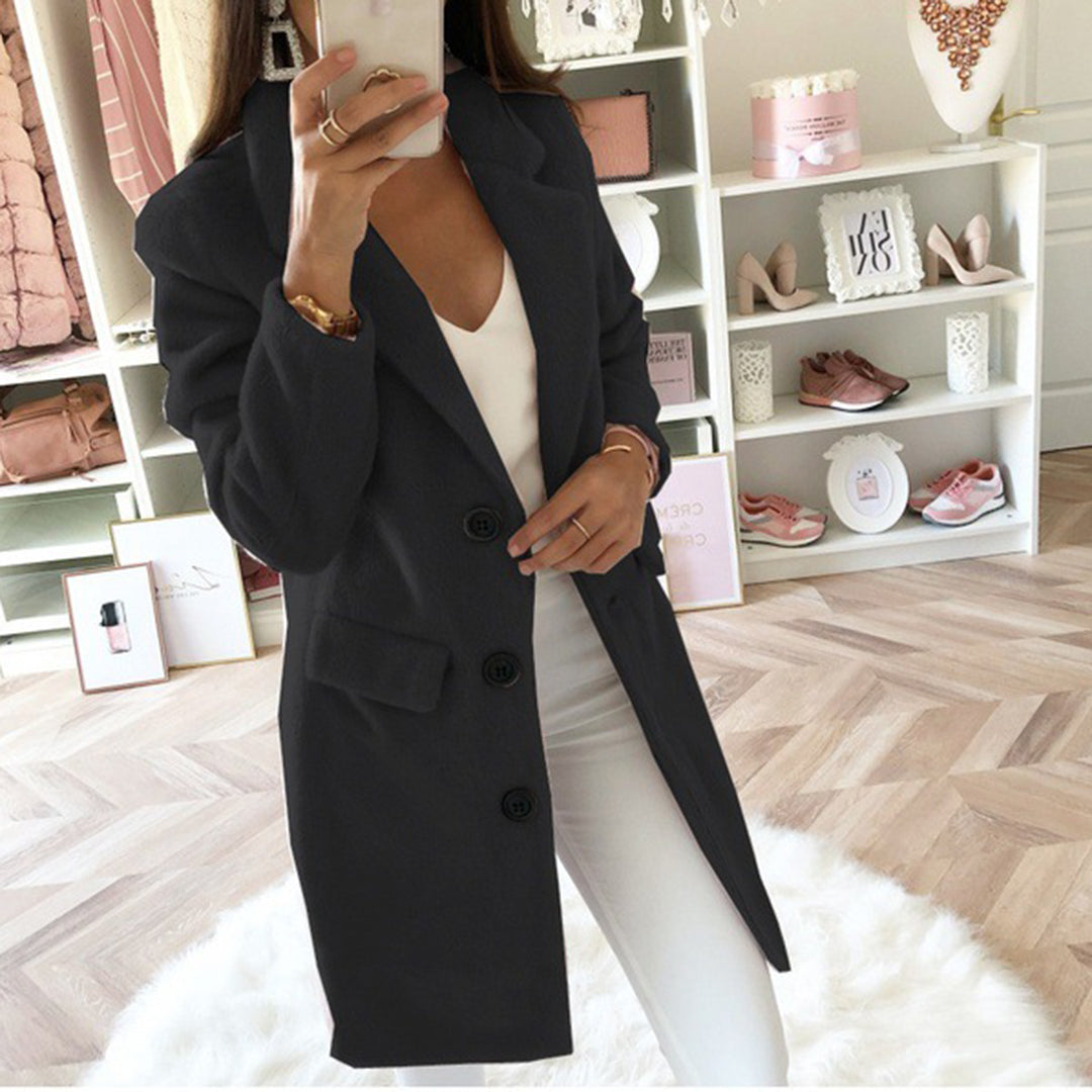De Selene Luxe Jas: Stijl en Comfort voor de Koude Dagen