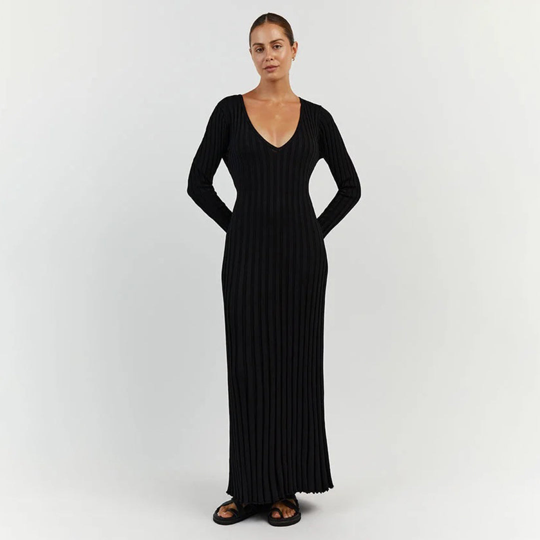Loréva – Ribgebreide Midi Jurk met Verstelbare Taille en Elegant V-Silhouet