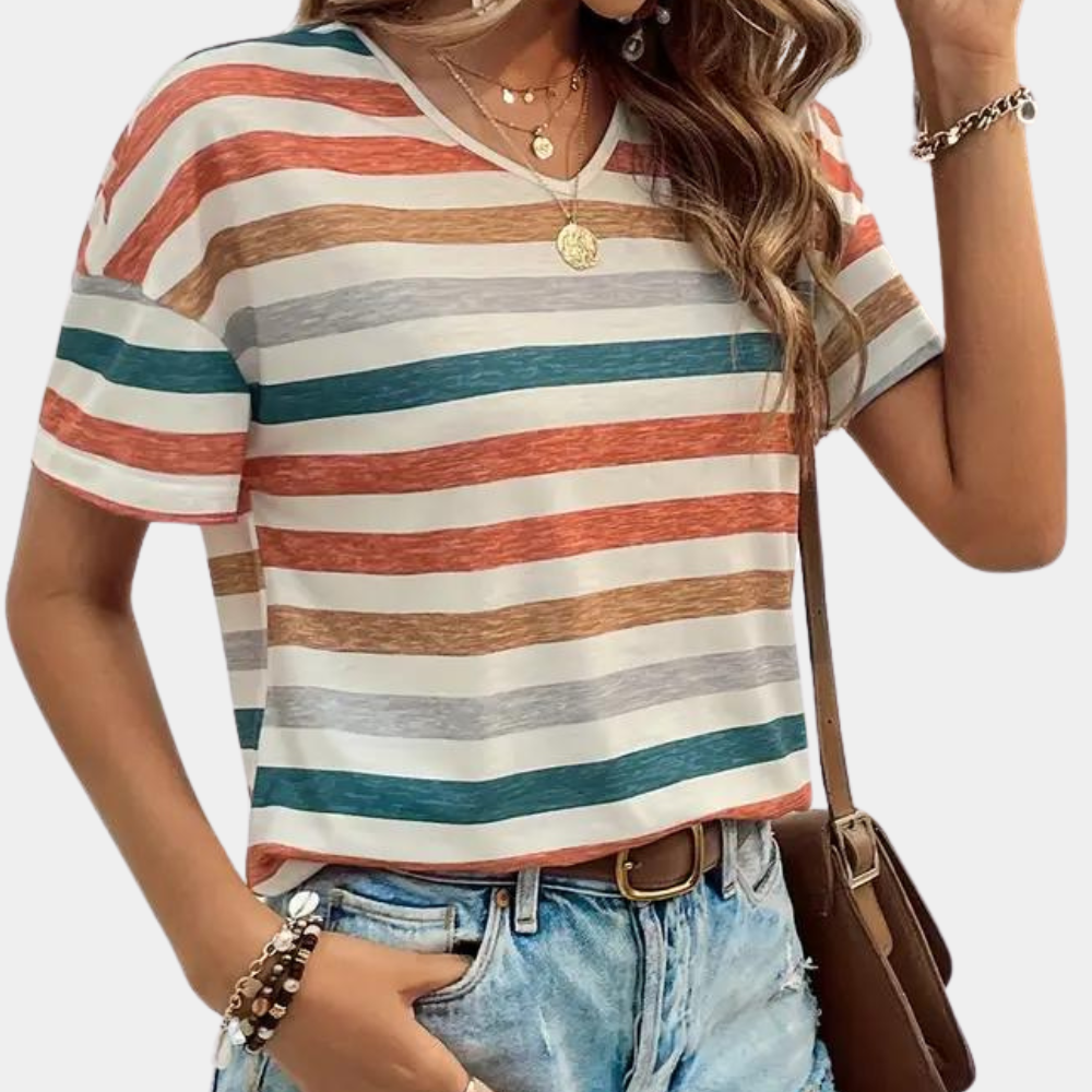 Lioraya – Gestreept dames T-shirt met flatterende pasvorm en tijdloze charme