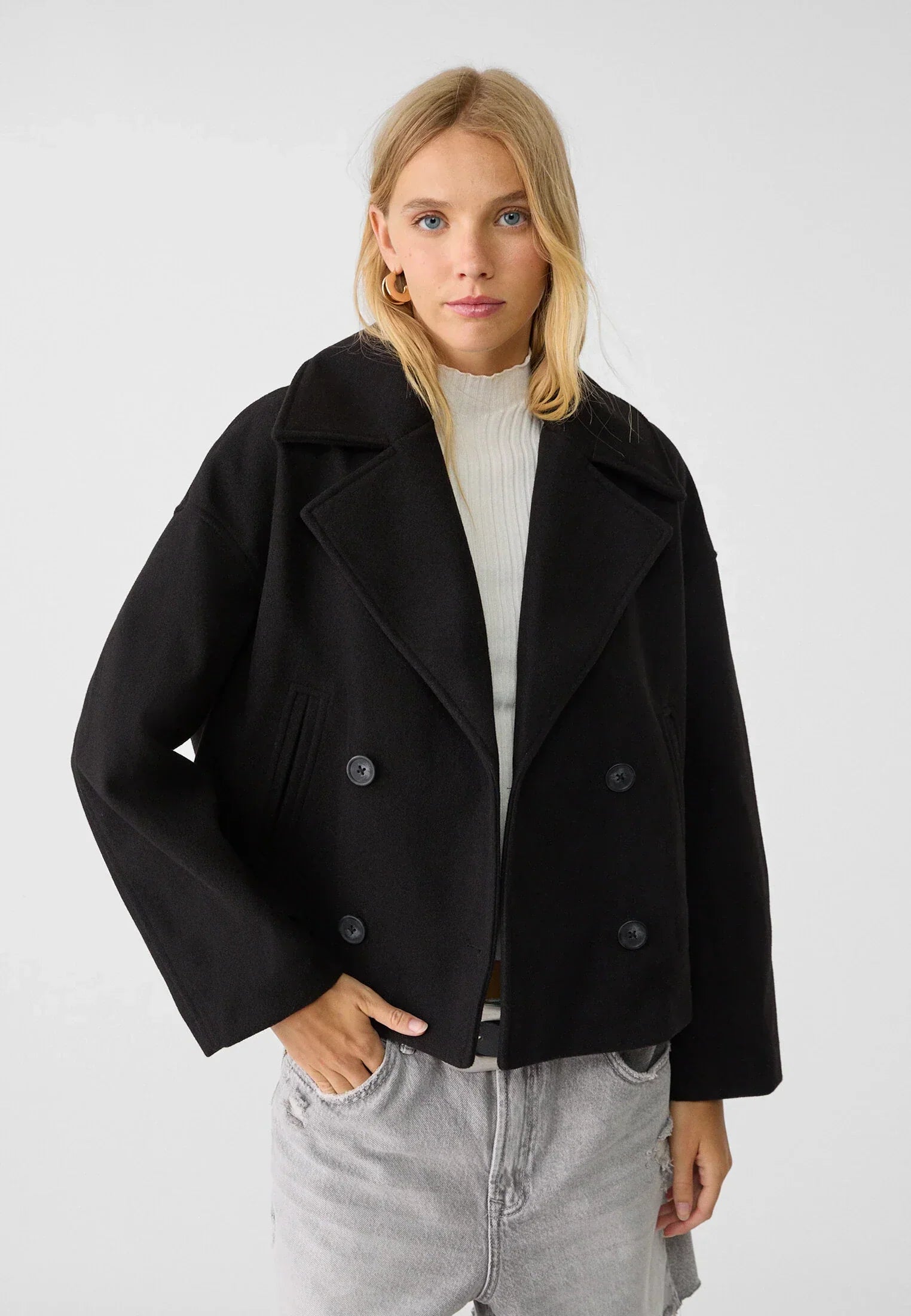 Isadora - Elegante Korte Jas met Dubbele Rij Knoopsluiting en Tijdloos Design