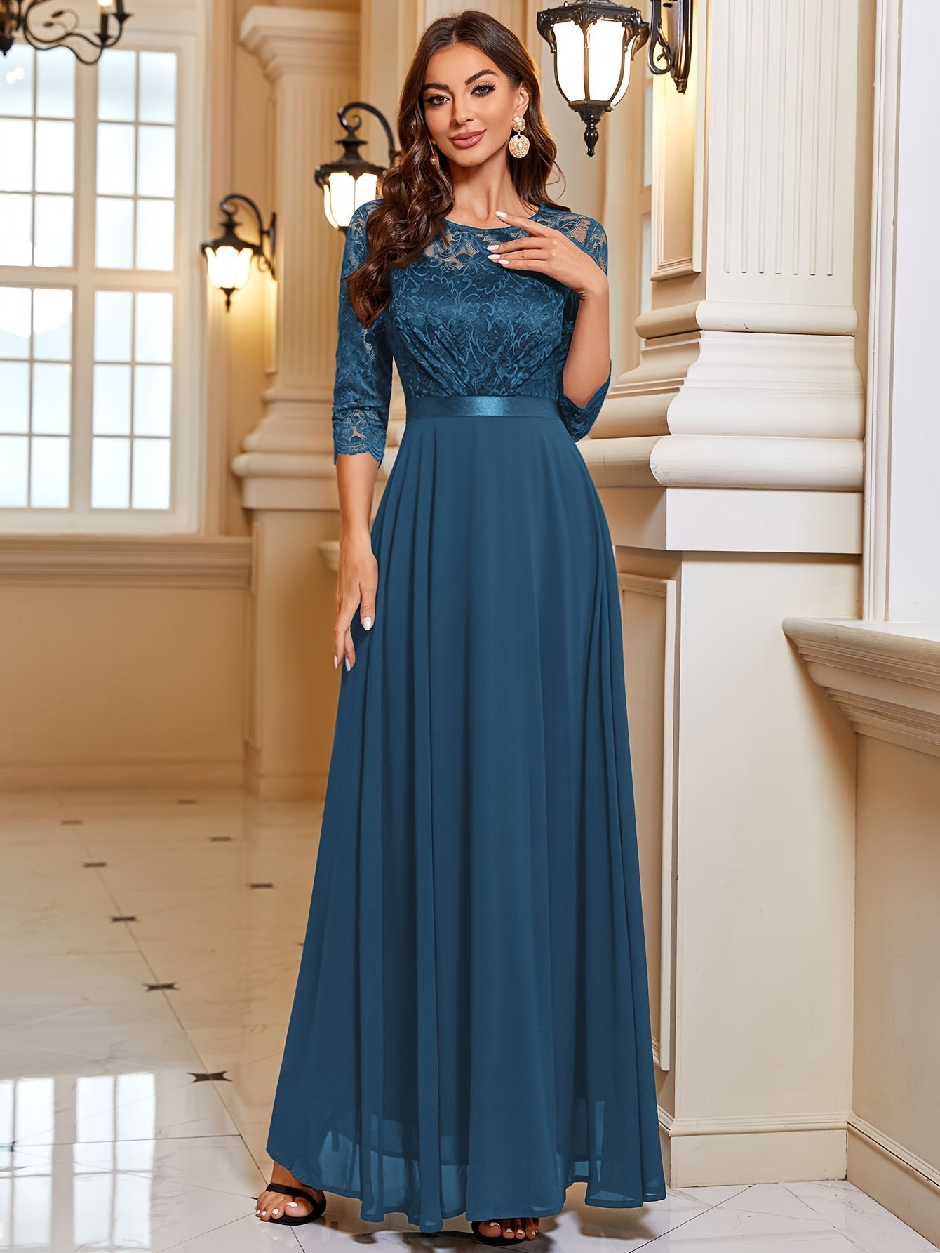 Maxi Jurk Dames met Kant en Chiffon – Elegant & Feestelijk