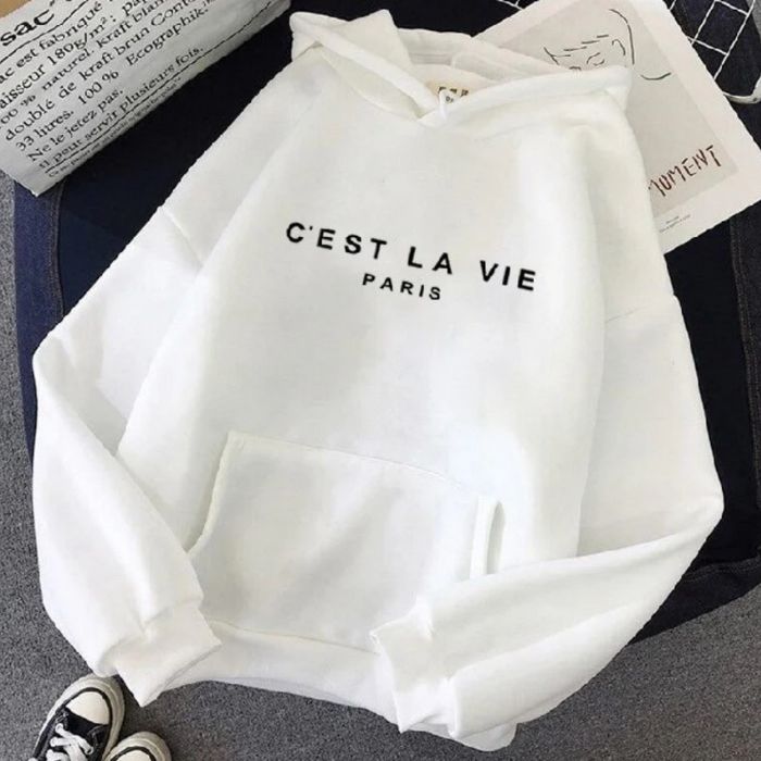 Noa Hoodie – Waar Comfort en Stijl Samenkomen