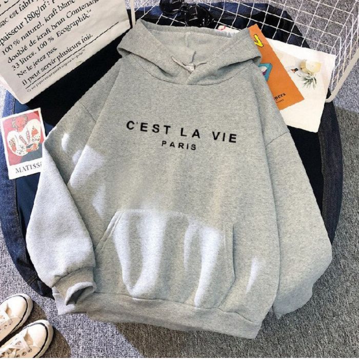 Noa Hoodie – Waar Comfort en Stijl Samenkomen
