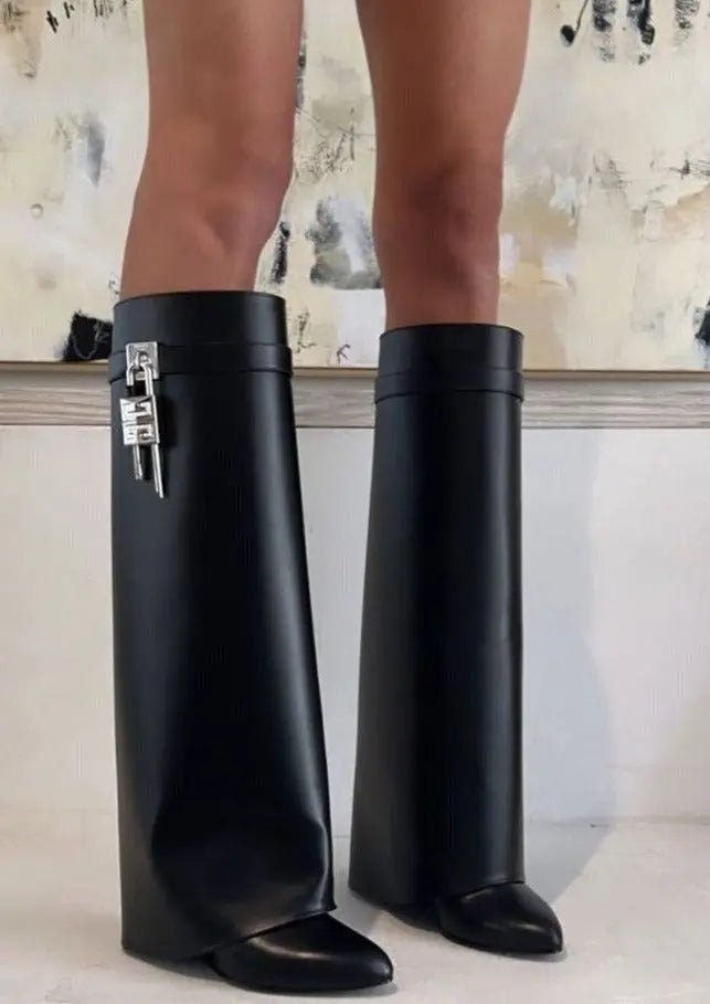 Vionne Laarzen – Elegante Sculptuur in Comfort en Stijl