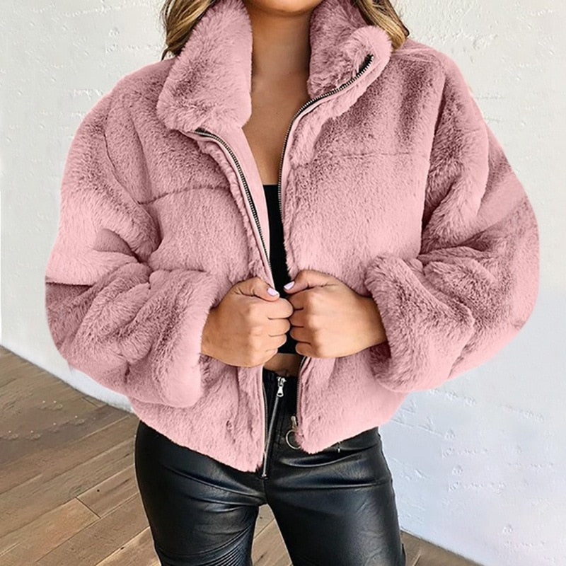 Nolene Teddy Jas – Zacht, Fluffy & Volledig On-Trend