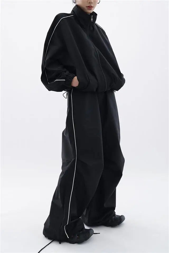 Ravena Set – Zwart Oversized Trainingspak met Moderne Pasvorm