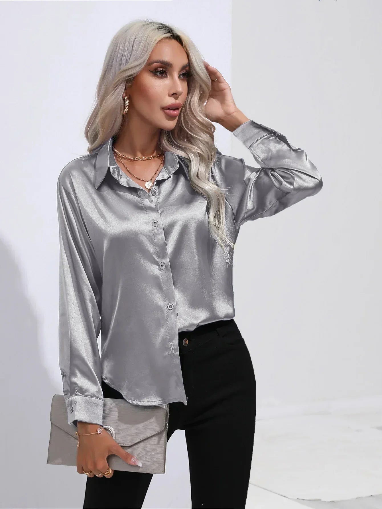 Serenya – Satijnen Blouse met Lange Mouwen, Elegant & Tijdloos voor Kantoor en Events