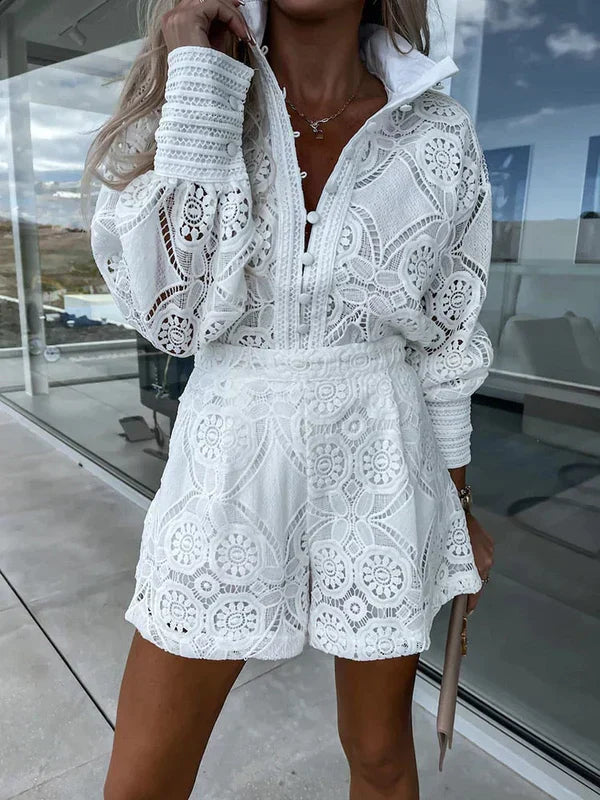 Serenna – Tweedelige boho set met opengewerkte details en moeiteloze zomerse flair