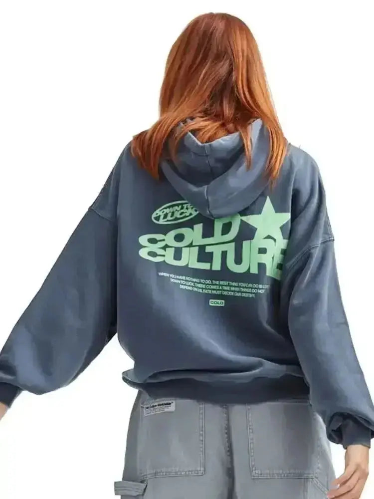 Corvaya Hoodie – Trendy Comfort met een Speelse Twist