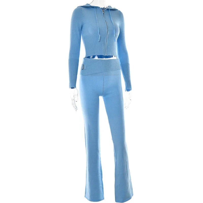 Meliora Trendy Trainingspak met Crop Top en Flared Broek – Stijlvol, Comfortabel en Vrouwelijk