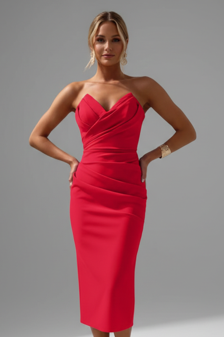 Elegante strapless midi jurk met geplooide pasvorm voor dames