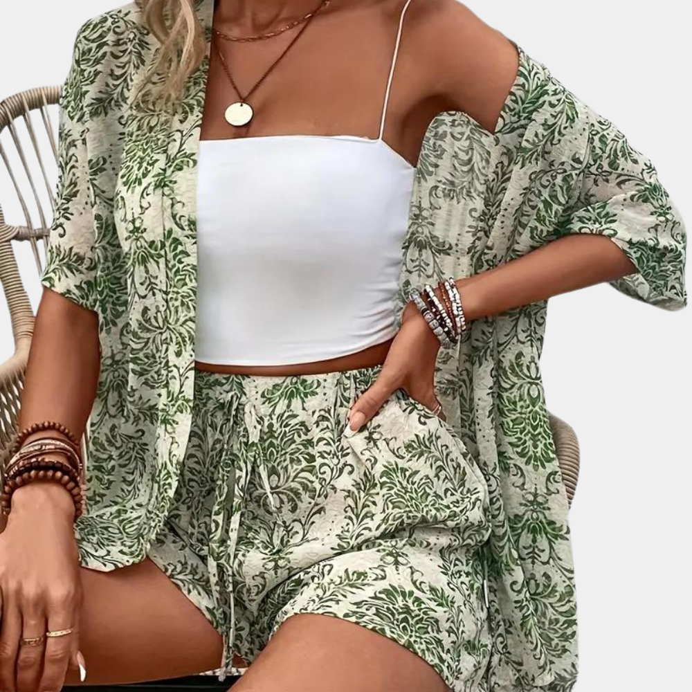 Dames zomerset met blouse en korte broek – lichtgewicht, bedrukt en ademend