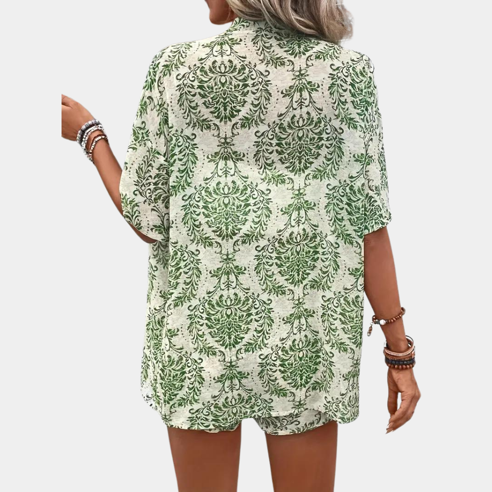 Dames zomerset met blouse en korte broek – lichtgewicht, bedrukt en ademend