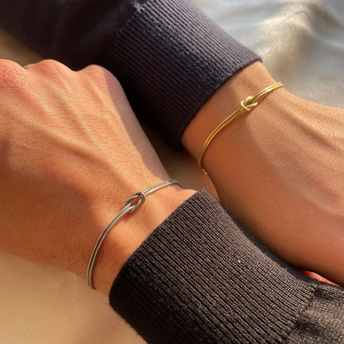 Seraphina - Elegante Liefdesknoop Armband van Hoogwaardige Kralen voor een Tijdloze Look