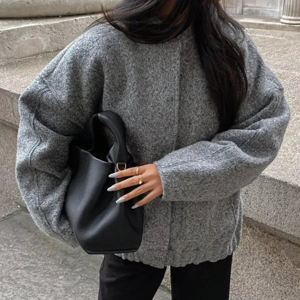 Calviora – Oversized bomberjack voor dames met trendy en moderne uitstraling