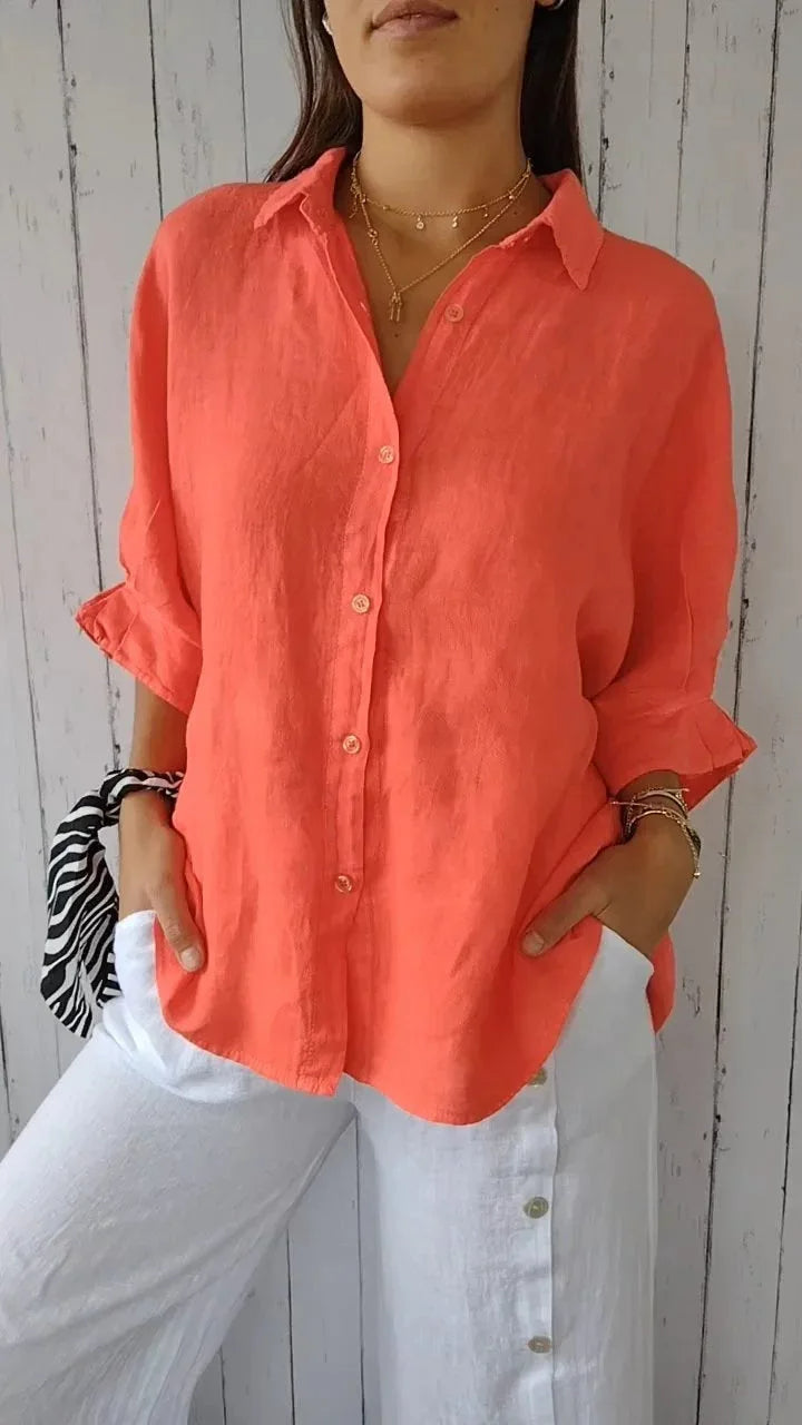 Elara - Elegante Lichtgrijze Linnen Damesblouse met Korte Mouwen en Relaxte Pasvorm