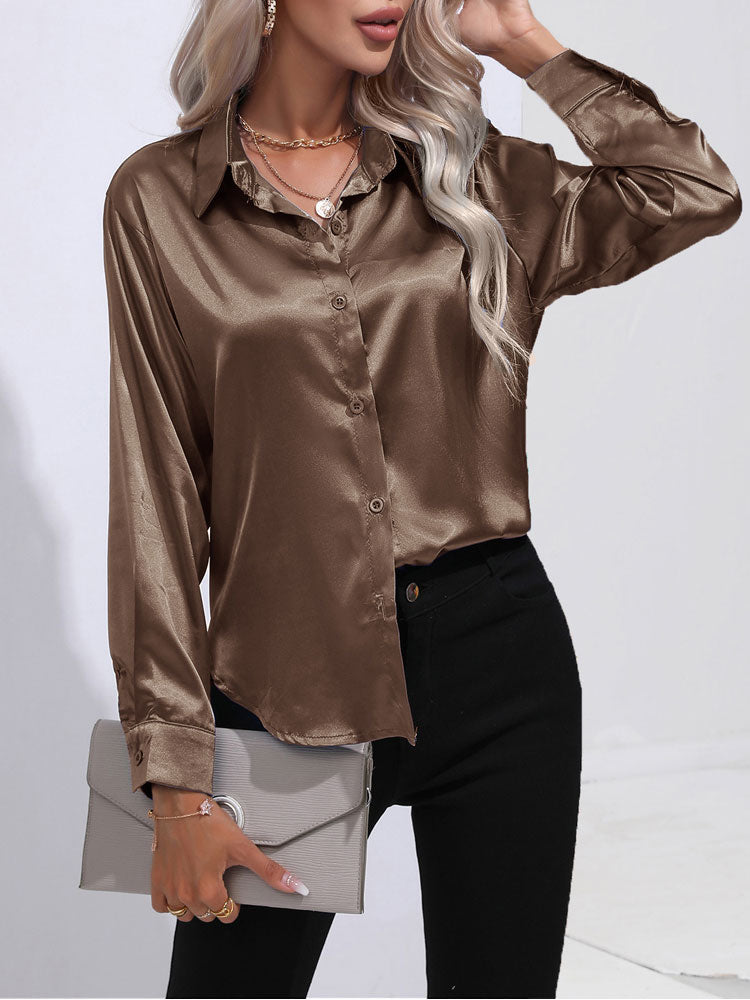 Calenra – Satijnen Blouse met Glans en Klassieke Knopen voor Verfijnde Comfort