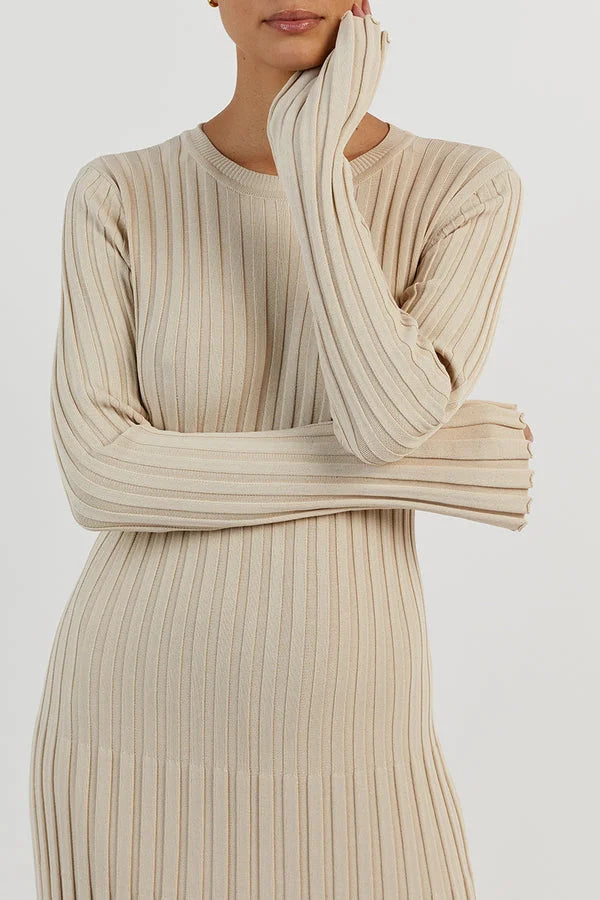 Alvaris – De stretch jurk die elegantie en comfort samenbrengt