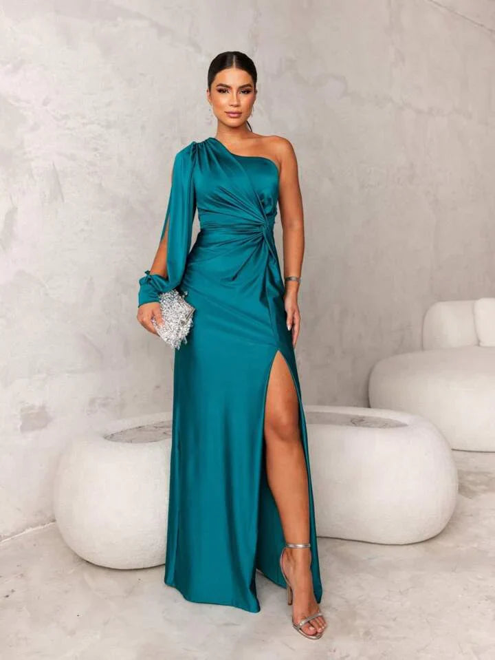 Satijnen Schouderjurk Dames – Asymmetrisch & Elegant