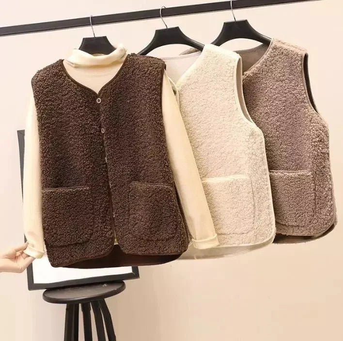 Isadora – Pluche Gilet met Luxe Zachte Textuur en Tijdloze Elegantie