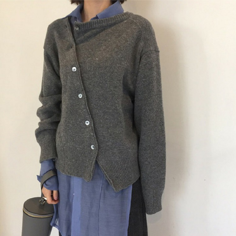 Noémie Knit Cardigan – luxueus damesvest met moderne elegantie en tijdloze veelzijdigheid