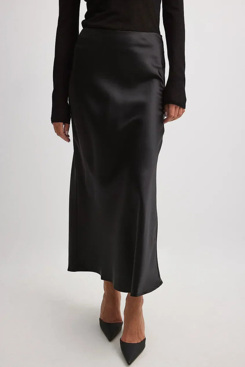 Selina Satijnen Midi-Rok – Stralende Elegantie & Vloeiende Pasvorm