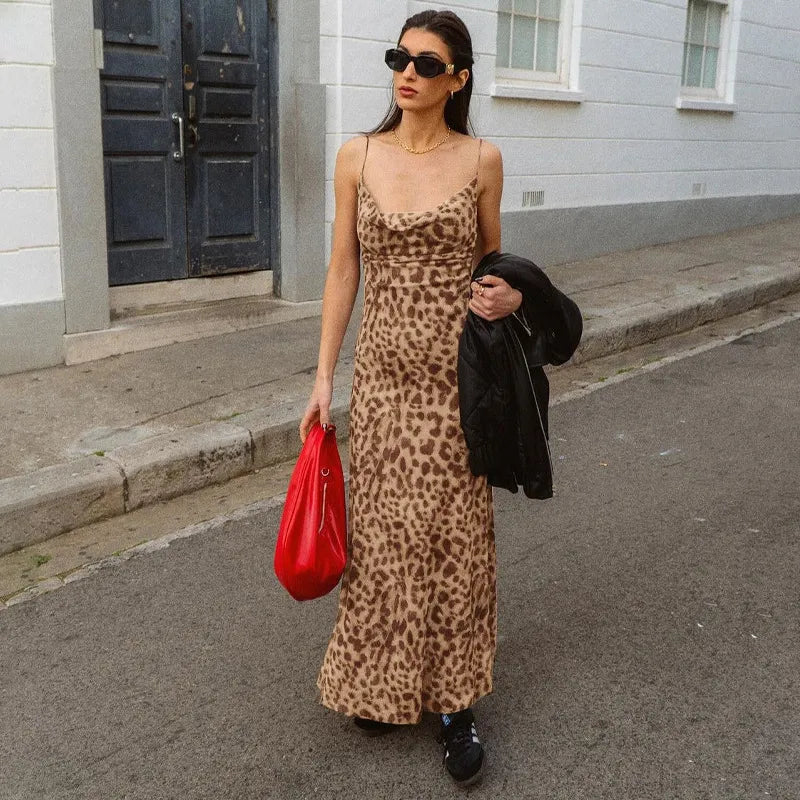 Dames maxi-jurk met luipaardprint en spaghettibandjes – licht en stretch