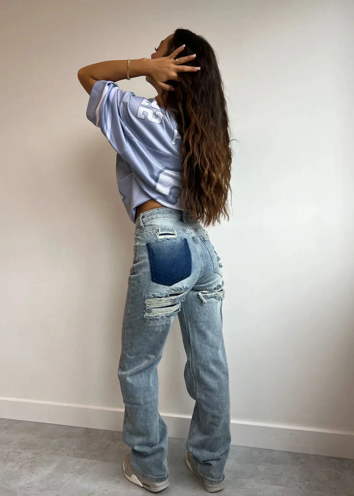 Maivora – Vintage ripped jeans met stoere twist en tijdloze uitstraling