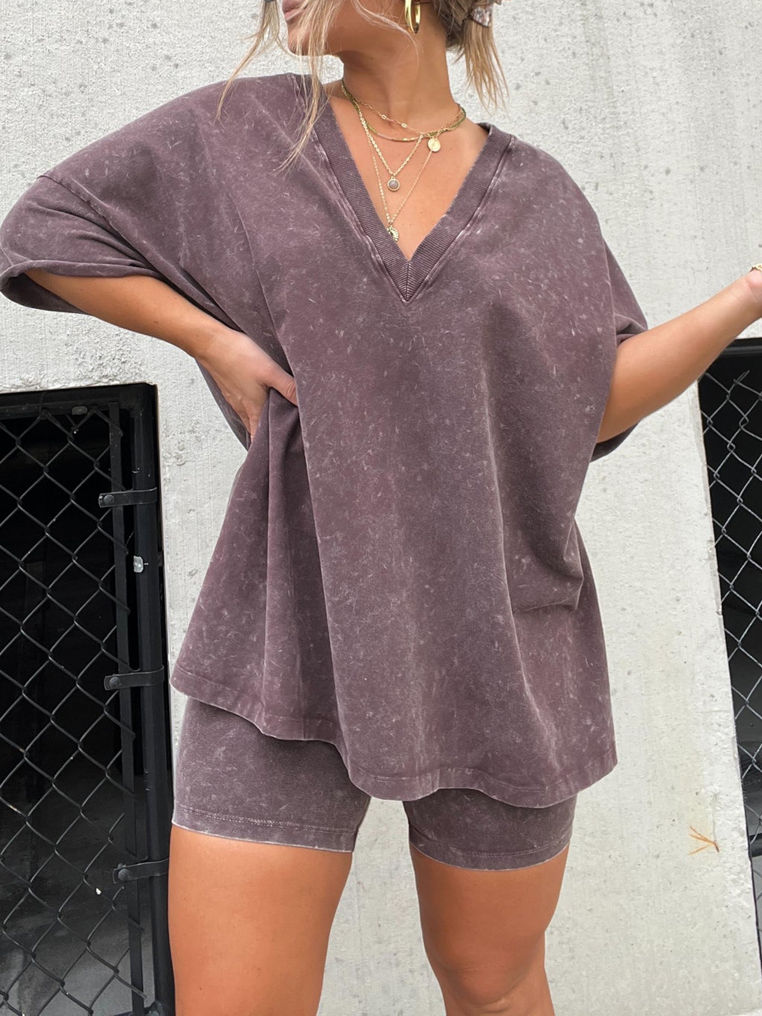 Solmira – Lichte dames zomerset met relaxed T-shirt en short in zachte stof