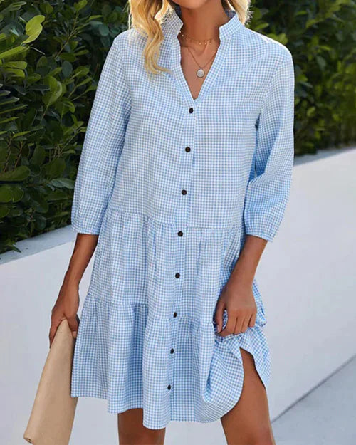 Dames zomerjurk met V-hals, ruitpatroon en knoopsluiting – comfortabel en elegant