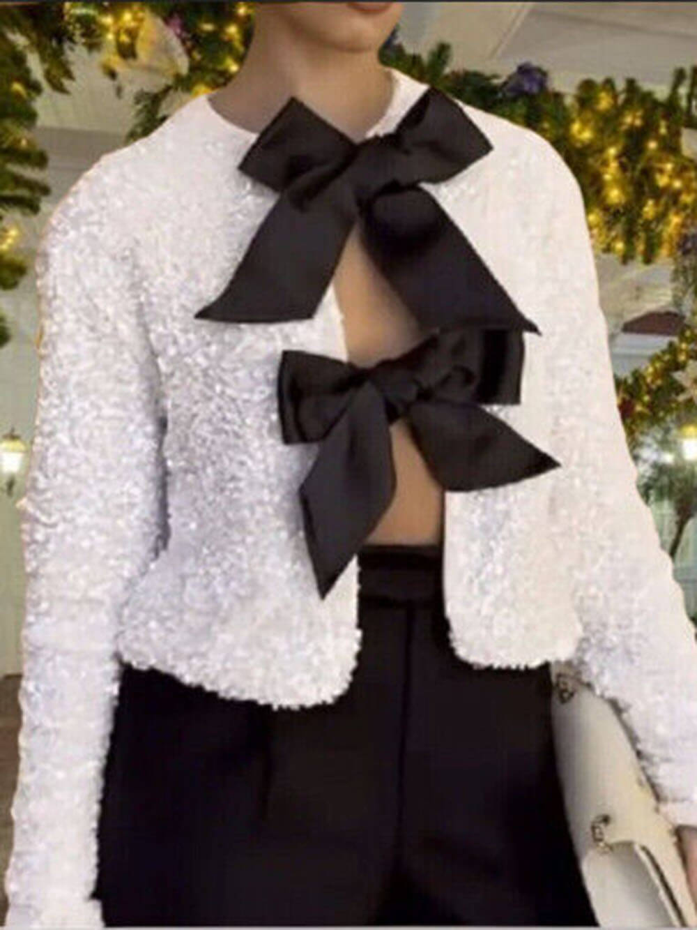 Odette Sequin Jacket – damesjas met pailletten en elegante striksluiting