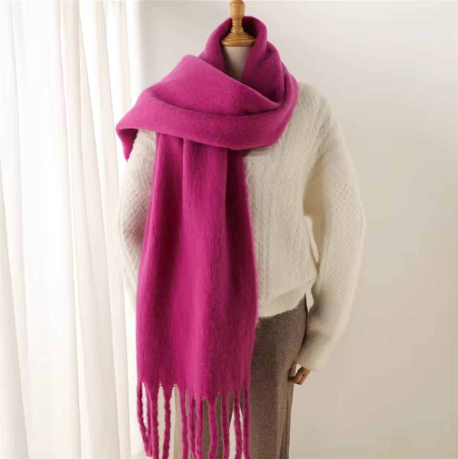 Averine – Luxe cashmere-look wintersjaal met franjes voor dames