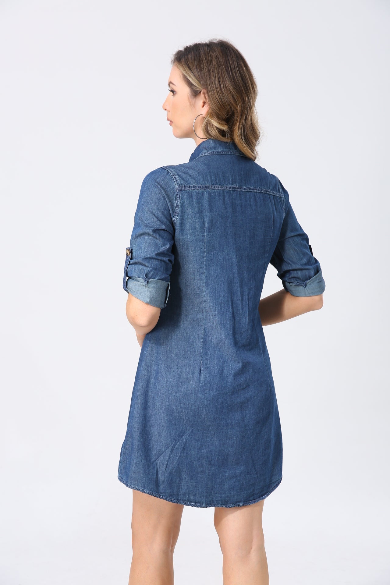 Sylvara Denim Overhemdjurk – Tijdloze Stijl in Zacht Katoen