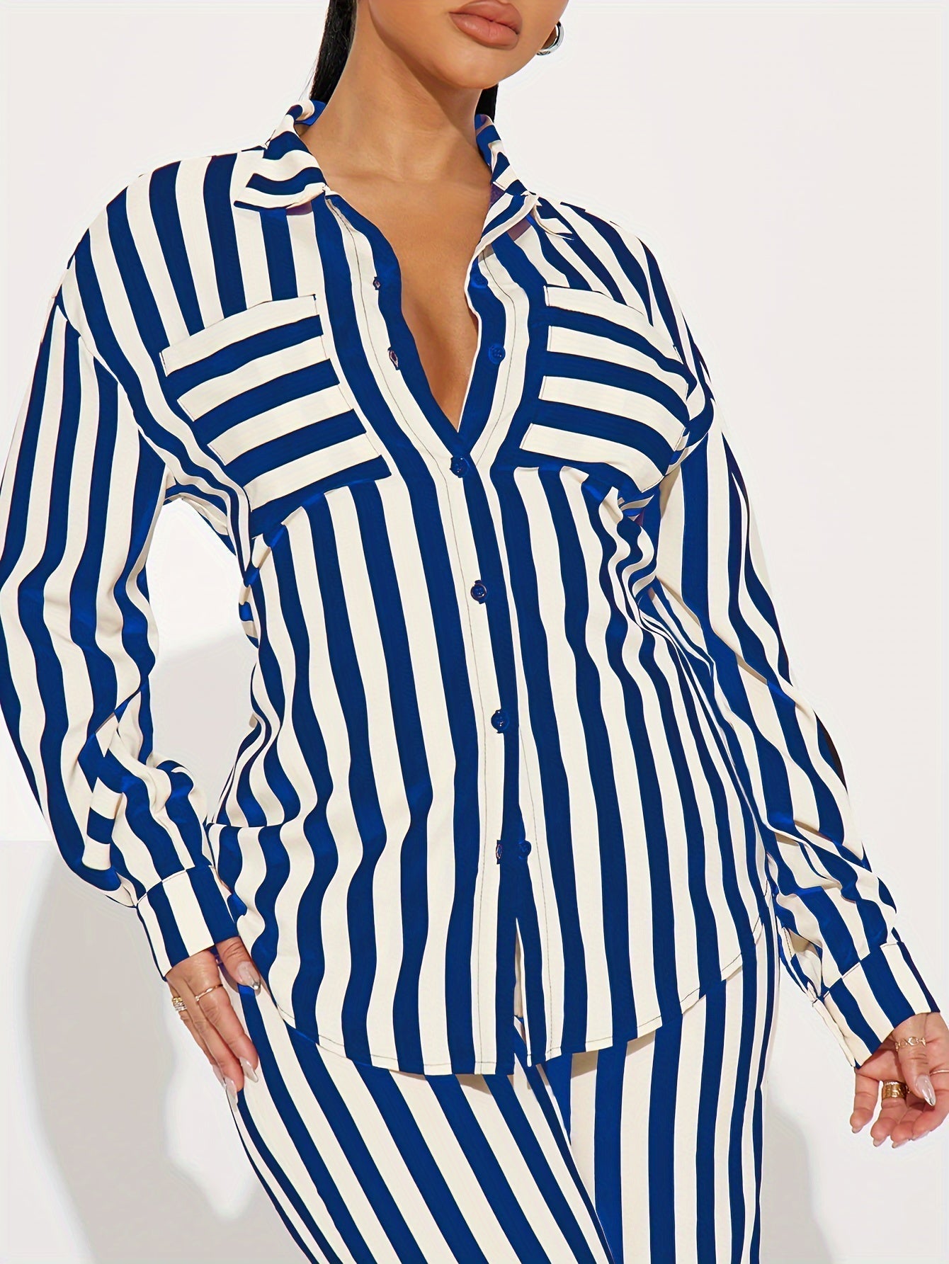 Marcelline Set – Gestreepte Tweedelige Set met Overhemd en Wijde Broek