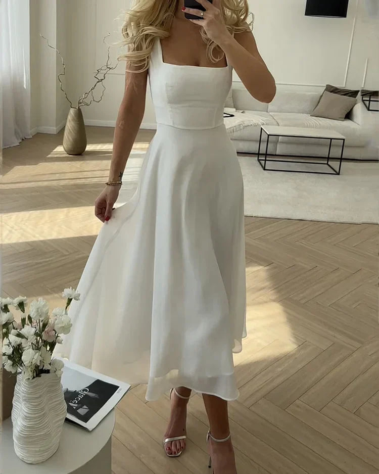 Dames chiffon jurk met vierkante hals – luchtig, elegant en tijdloos