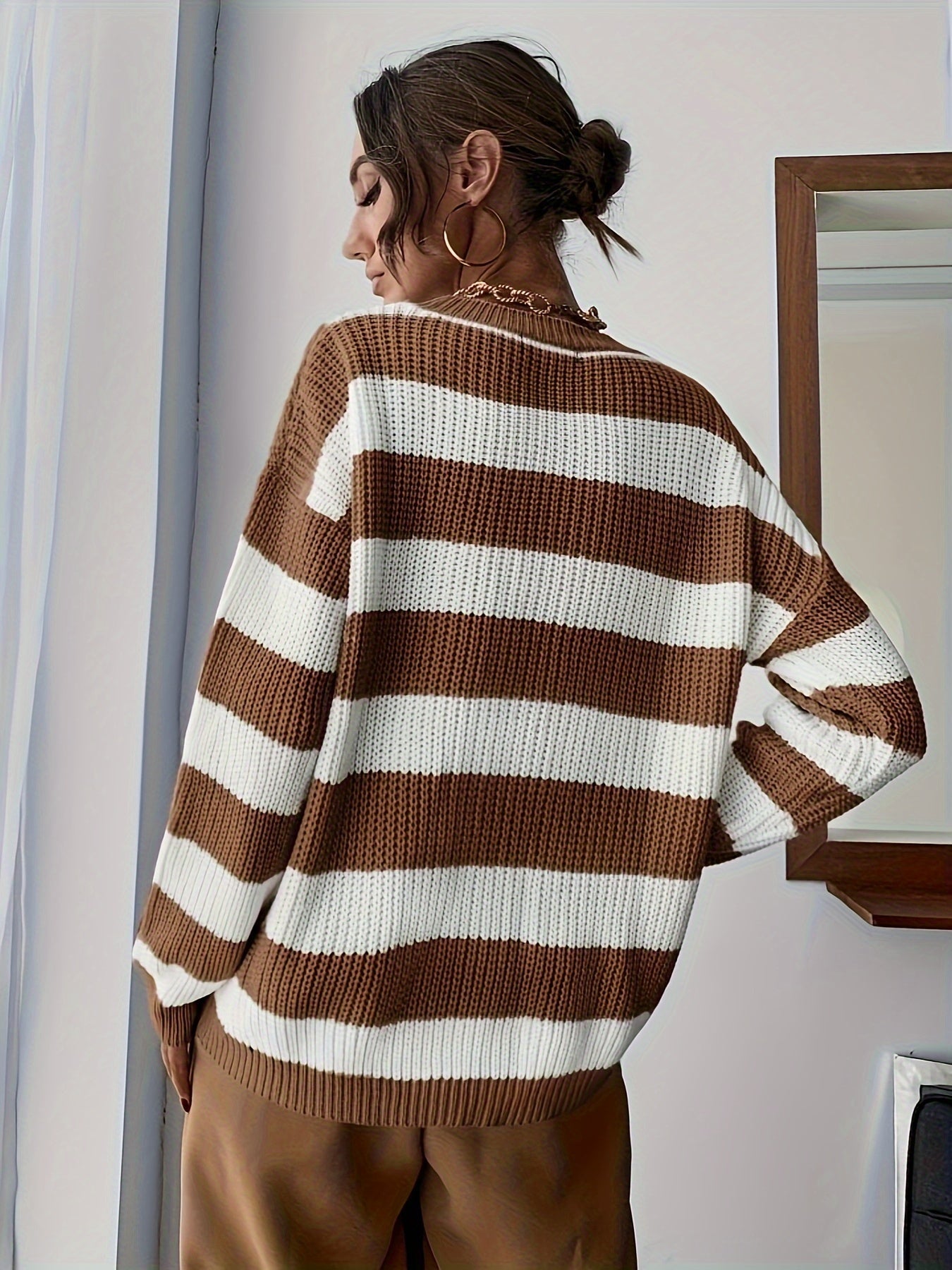 Lina Gebreide Trui met Kleurblokken – Warm, Trendy & Comfortabel